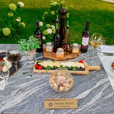 Knjaz 波德戈里察